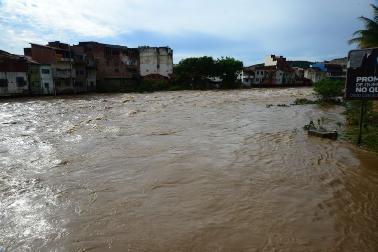 Estrago das chuvas na cidade de Salinas - Minas Gerais