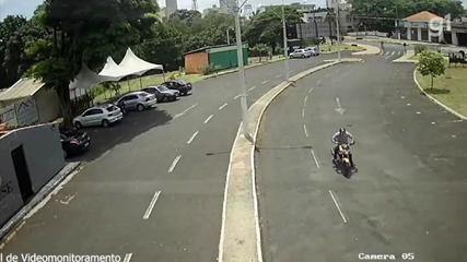 Câmeras de segurança ajudam polícia a identificar autor de furto de moto em Ourinhos