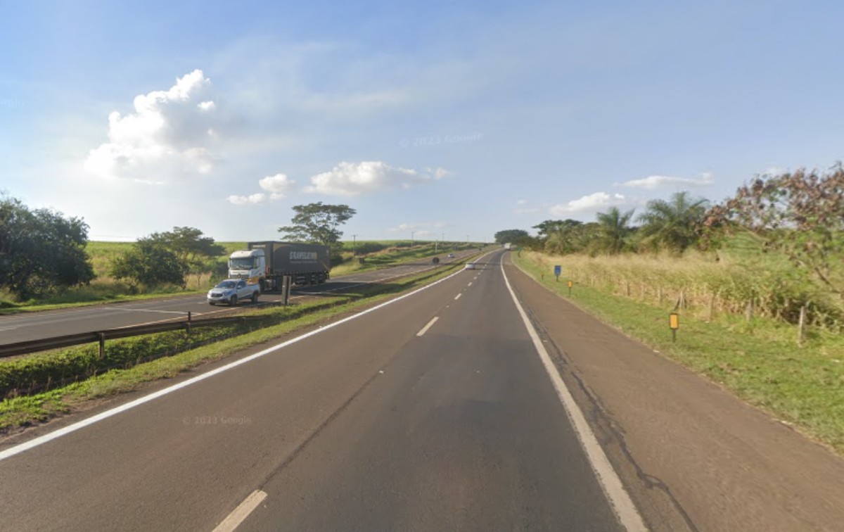 Trechos da SP-225 entre Pederneiras e Jaú são parcialmente interditados para obras a partir desta quinta-feira